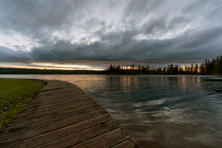 The Narrows Waskesiu sunset Northern lake Wildernessの写真素材