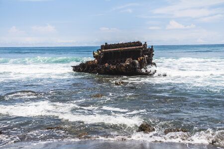 Motor part of a Ship wreck in the sea at Corcovado, Costa Ricaの写真素材