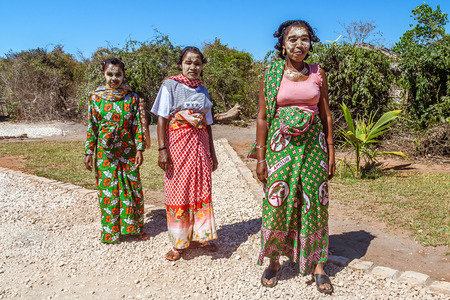 Antsanitia, Madagascar, September 27, 2016: Malagasy women with their traditional outfits and beauty masks in Antsanitia, Western Madagascarのeditorial素材