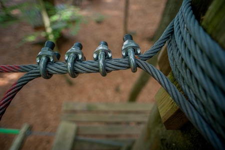 Anchor with steel strings