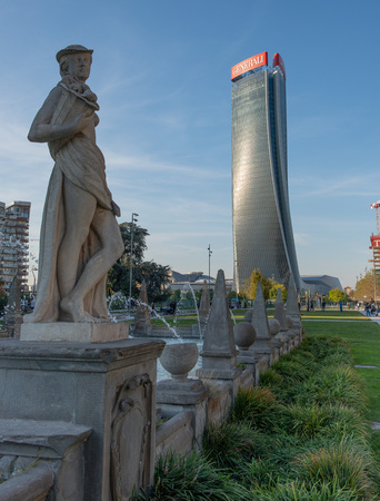 Milan Italy September 26th 2018:The Isozaki Tower seen from Piazza Giulio Cesare Milanのeditorial素材