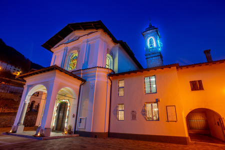 Zorzone church illuminated for Christmasのeditorial素材