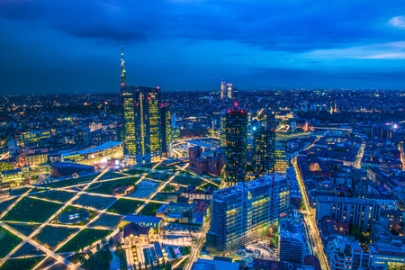 milan skyline overlooking the island from aboveのeditorial素材
