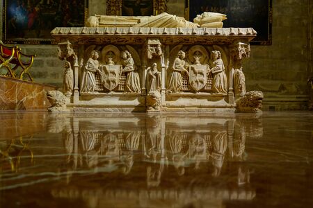 coffin Inside Cathedral Sevillaの写真素材
