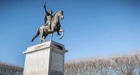 statue of Louis XIV in the Promenade du Peyrou on a winter day in Montpellier, Franceのeditorial素材
