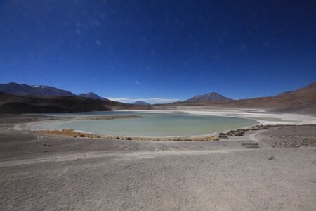 Salar de Uyuni, amid the Andes in southwest Boliviaの写真素材