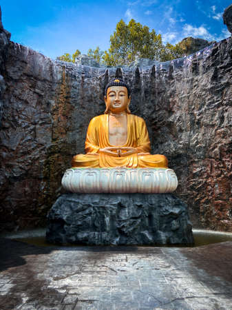wat lak si rat samoson in Samut Sakhon, Thailand