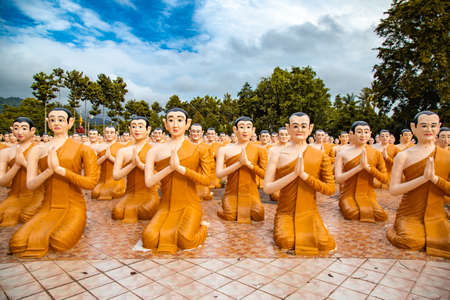 Wat Chak Yai temple, golden buddha and hundreds of monks, in Chanthaburi, Thailand