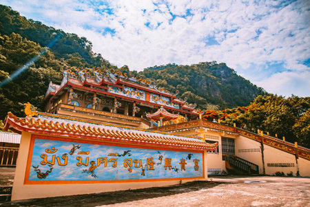Wat Khao Isan and Wat Thepprathan in Ratchaburi, Thailandの写真素材