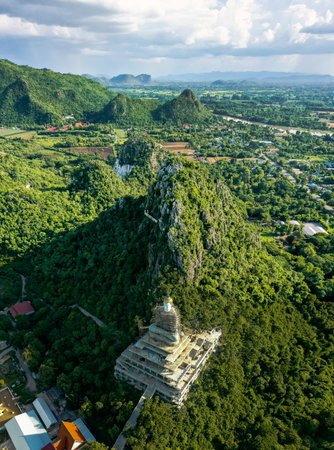 wat tham khao laem temple in Kanchanaburi, Thailandの写真素材