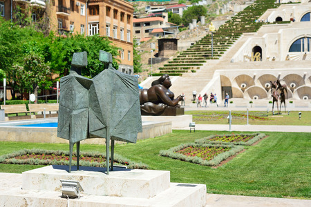 YEREVAN, ARMENIA - MAY, 2016: Modern art statue near the Yerevan Cascade, a giant stairway in Yerevan, Armenia.のeditorial素材