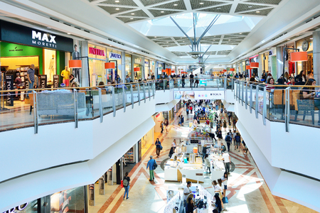 TEL AVIV, ISRAEL- APRIL, 2017: People visits shopping centre in Azrieli Center complex of three skyscrapers in Tel Avivのeditorial素材