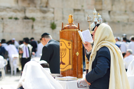 JERUSALEM, ISRAEL - APRIL 2017:  Jewish man celebrate Simchat Torah. Simchat Torah is a celebratory Jewish holiday marks the completion of the annual Torah reading cycleのeditorial素材