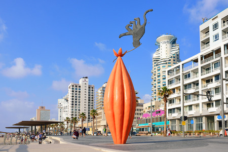 TEL AVIV, ISRAEL- APRIL, 2017:  Panoramic view of the Tel-Aviv public beach on Mediterranean sea. Israelのeditorial素材