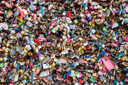 SEOUL,SOUTH KOREA - NOVEMBER 6: Plenty of master key were locked along the wall on November 6, 2013 at Seoul tower. People believe that the locked key will keep their forever love.のeditorial素材