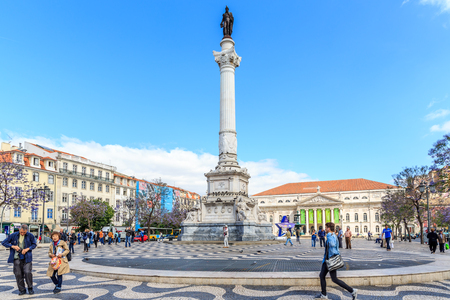LISBON - MAY 26: Statue of Dom Pedro IV at Rossio Square on May 26, 2014 in downtown Lisbon, Portugal.のeditorial素材