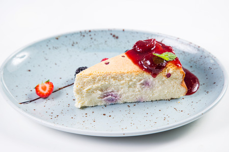 sweet casserole with strawberry,raspberry,blackberry and mintの写真素材