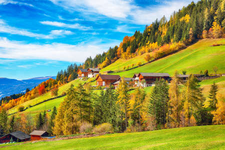 Colorful autumn scene of magnificent Santa Maddalena village in Dolomites. Location: Santa Maddalena village, Val di Funes, Trentino-Alto Adige, Dolomites, Italy, Europeの写真素材