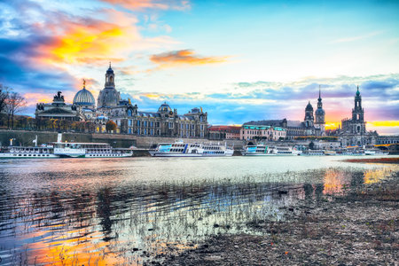 Amazing Sunset in Dresden on Elbe river with  Cathedral of the Holy Trinity and Bruehl's Terrace.  Location: Dresden, state of Saxony, Germany, Europeの写真素材