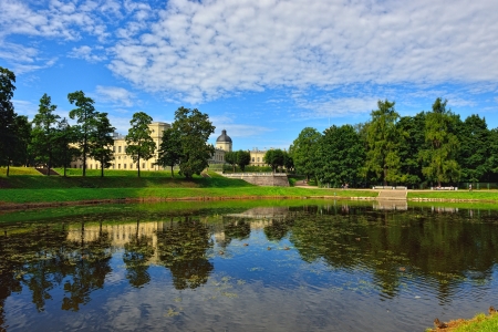 Summer Landscape in Gatchina park. View to the pond and palace.のeditorial素材