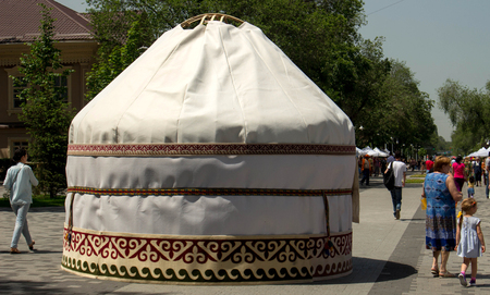 yurt in the middle of the streetのeditorial素材