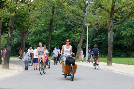 Amsterdam, Netherlands - August 5, 2014: Bicyclists in Amsterdam.のeditorial素材