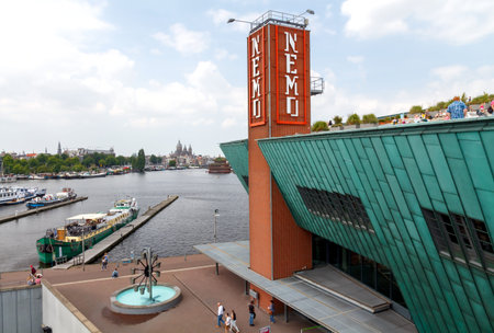 Amsterdam, Netherlands - July 31, 2014: Amsterdam, Netherlands - July 31, 2014: The largest educational museum of science and technology. On the roof of which is a childrenのeditorial素材
