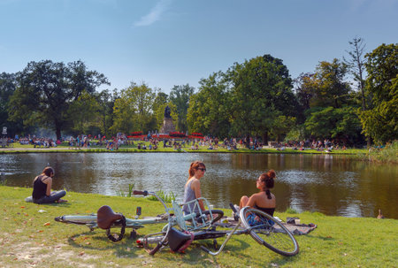 Amsterdam. Municipal park Vondelpark.のeditorial素材