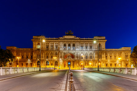 Night view of the Palace of Justice and the Umberto Bridge across the Tiber River. Rome. Italy.のeditorial素材