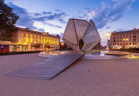 View of the Freedom Square and the city fountain at sunrise.のeditorial素材