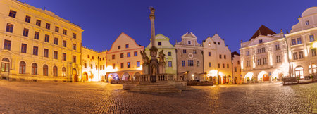 Town square at dawn, Cesky Krumlov, Czech Republicの写真素材