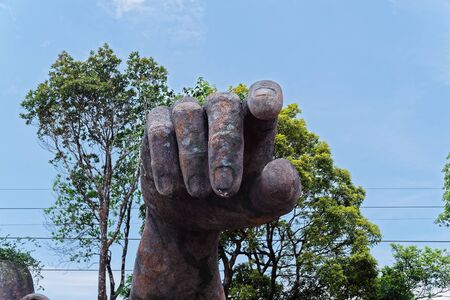 Danang, Vietnam - May 6, 2019: Sculpture of a giant hand at Ba Na Hills mountain resort. Da Nang, Vietnamのeditorial素材