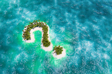 Tropical island in the shape of question with palm trees and azure ocean. aerial view. 3D illustrationの写真素材