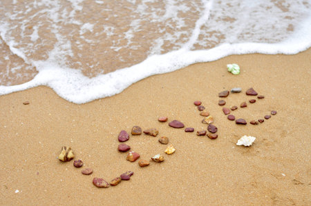 Sand and wave 