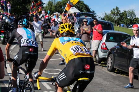 La Toussuire, France - 12 july 2012 - Bradley Wiggins climbing to La Toussuire, the finish of the mountain stageのeditorial素材