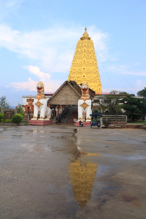 Golden Pagoda in the province of Kanchanaburi, Thailand の写真素材
