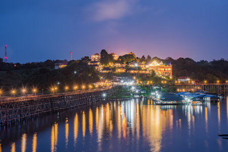 MON BRIDGE [ KANCHANABURI - Travel Thai Asia ] ,THE LONGEST WOODEN BRIDGE OF THAILAND - 850 METRESの写真素材