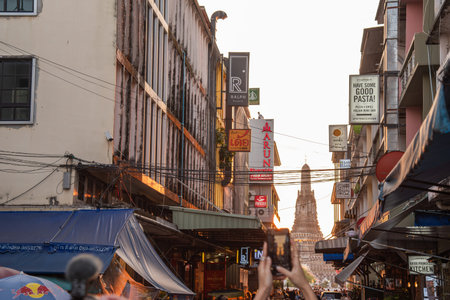 tourist attractions in the city park of Bangkok City, 
The most beautiful Viewpoint Wat Arun,Buddhist temple in Bangkok, Thailandの写真素材