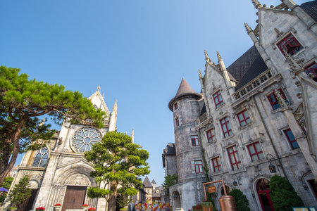 da nang ,VIETNAM- May 03:The most beautiful Viewpoint golden Bridge in da nang,vietnam,hill station and resort located in the Mountains west of the city of Da Nang, in central Vietの写真素材