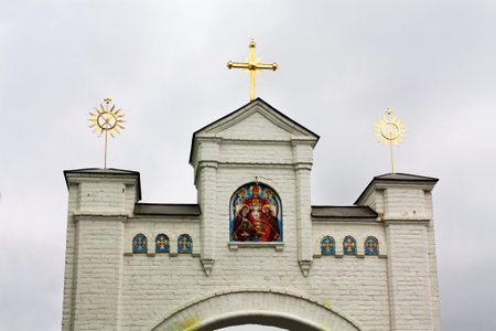 Arch at the entrance to the caves of Kiev-Pechersk Lavraの写真素材