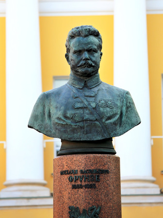 Bronze monument to the outstanding Soviet military leader on a granite pedestalのeditorial素材