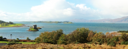 Panorama of Stalker castle set on a tidal islet on Loch Laich, in Scotland, UKのeditorial素材