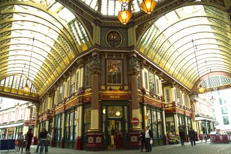LONDON, UK - JUNE 5 , 2017:  Leadenhall Market is a covered market in London.  It is one of the oldest markets in London, dating from the 14th century, and is located in the City of London financial district.のeditorial素材