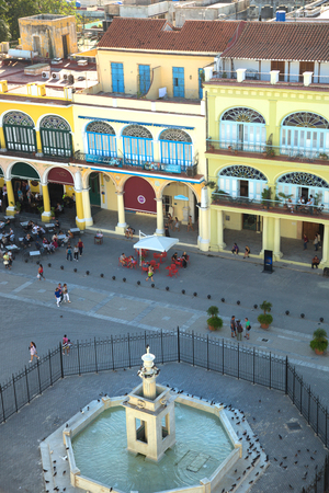 HAVANA-CUBA- DEC 7, 2018: Plaza Vieja in Havana in Cuba. The urban architectural complex of Plaza Vieja is represented by valuable colonial buildings from the XVII, XVIII and XIX and early XXのeditorial素材