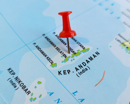 View of Andaman Islands, Archipelago in the Bay of Bengal,  in the northeastern Indian Ocean, on a geographical map of Asia, marked with red pushpinの写真素材