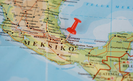 view of Veracruz, Mexico on a geographic map of the Americas, marked with a red pin