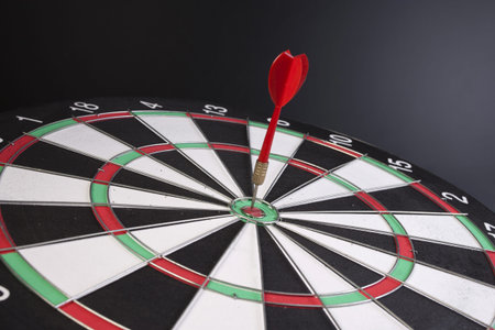 Dart in a target 