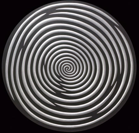 Spiral of silver metal on a black background. 3d renderingの素材
