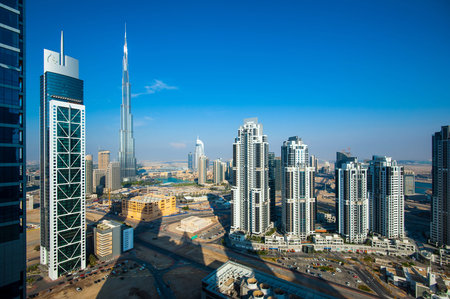 DUBAI, UAE - MARCH 28, 2014  Panoramic view of Burj Khalifa tower at day time, the tallest man-made structure in the world, at 829 8 m  2,722 ft   のeditorial素材