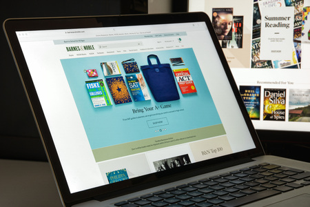 Milan, Italy - August 10, 2017: Barnesandnoble website homepage. It is a Fortune 500 company, the bookseller with the largest number of retail outlets in the United States. Barnes and noble logo visible.のeditorial素材